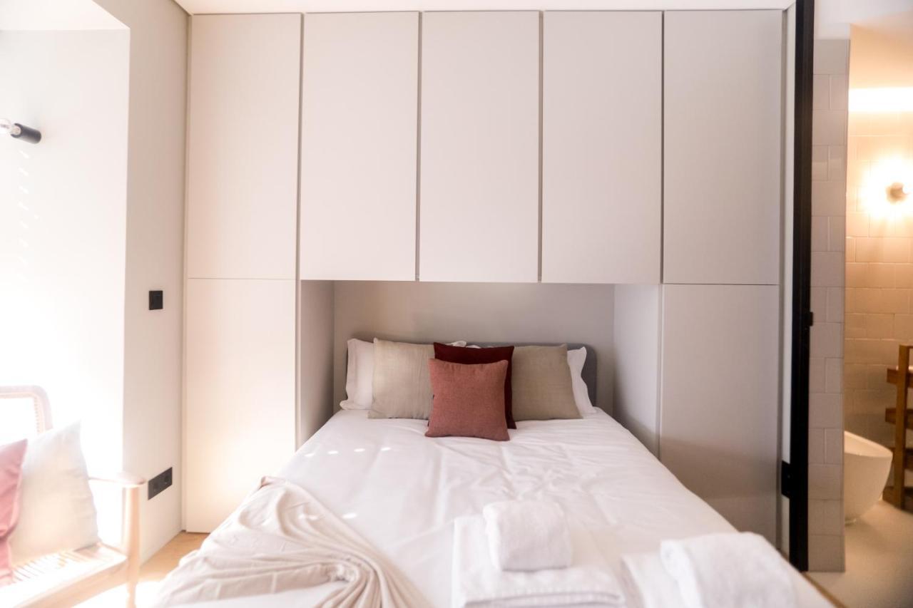 Alegria Suites By Porto City Hosts Экстерьер фото